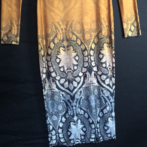 BoHo inspired body-conscious maxi dress with ombré effect & unique pattern - Picture 3 of 5